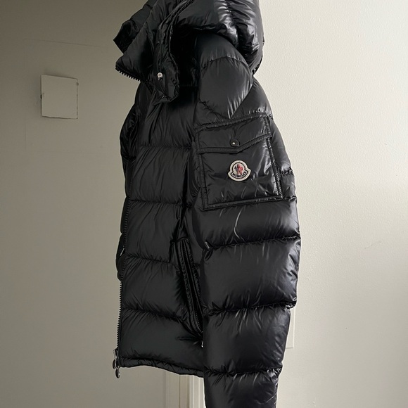 Moncler Black Puffer Jacket with Glossy Finish